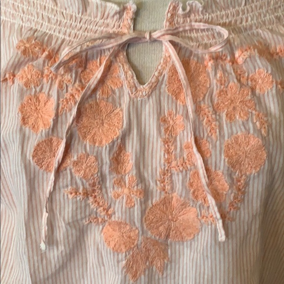 NWT Coral embroidered off shoulder boho shirt - Picture 2 of 8